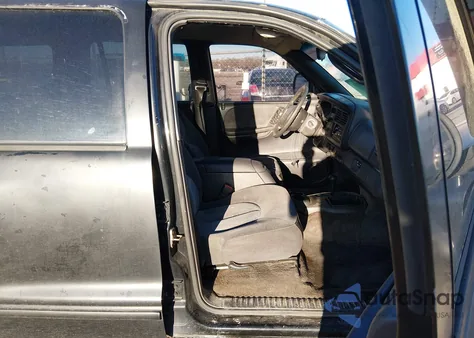 2000 Dodge Durango из США, поврежденный, VIN 1B4HS28N5YF306643